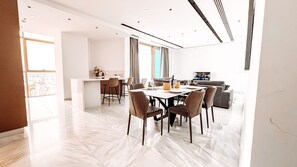 Living Room (2)