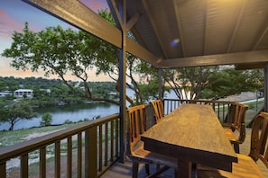 Armadilla Patio with Panoramic Views
