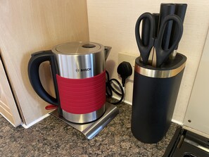Kaffee und/oder Kaffeemaschine