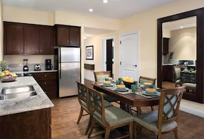 kl-kitchen-dining-hr
