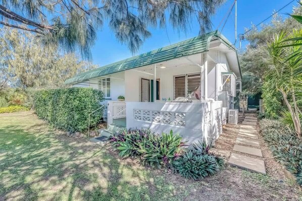 Innes, Spacious outdoor