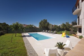 Holiday Home Swimming Pool