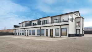 Vizcaya - Moab's Newest Luxury Rental