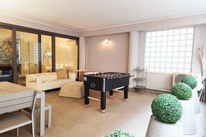 Spielezimmer
