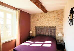 For rent flat 4 people Bonnieux swimming pool