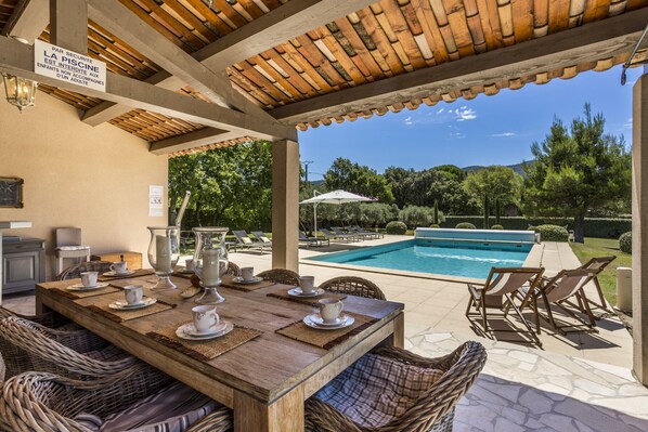 Dream property to rent in the heart of the Luberon