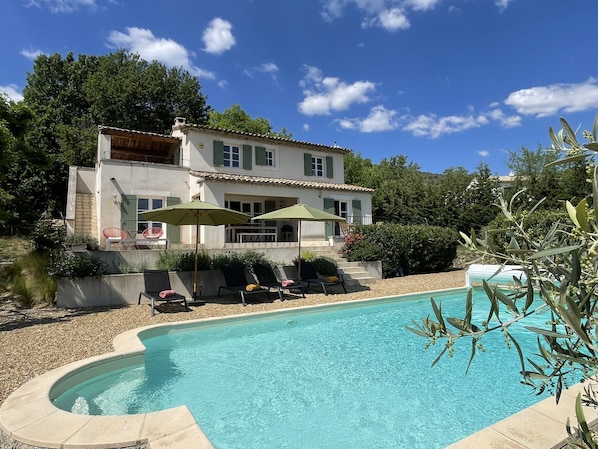 Dream villa rental in Provence