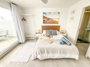 Burgao N5 studio seaview punta mujeres