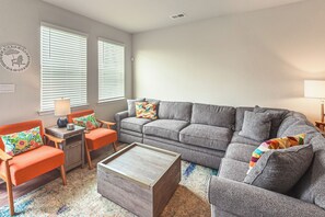 Living Room | Central Air Conditioning & Heating | 1st Floor