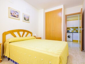 Möbel, Holz, Interior Design, Die Architektur, Regale, Stuhl, Fussboden, Grundeigentum, Strahl, Hartholz