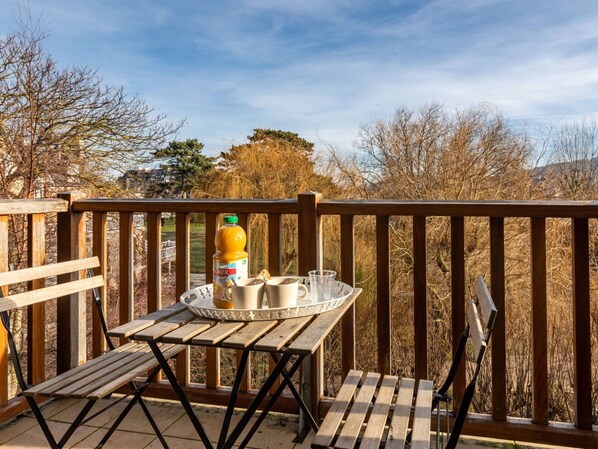 Cloud, Sky, Table, Furniture, Property, Wood, Chair, Fence, Tree, Outdoor Furniture
