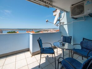Property, Furniture, Sky, Table, Blue, Azure, Chair, Naval Architecture, Architecture, Interior Design