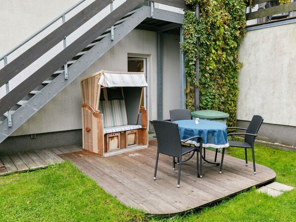 Furniture, Table, Plant, Chair, Building, Interior Design, Wood, Outdoor Furniture, Wall, Floor