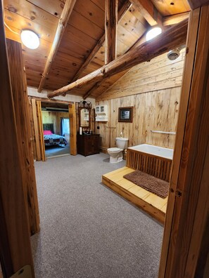 King Suite bathroom from hallway