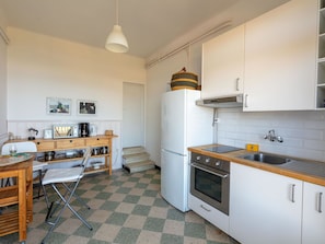 Furniture, Cabinetry, Property, Countertop, Wood, Kitchen Appliance, Drawer, Kitchen Stove, Interior Design, Kitchen