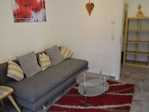 Möbel, Tabelle, Couch, Eigentum, Holz, Komfort, Bilderrahmen, Interior Design, Wohnzimmer, Fussboden