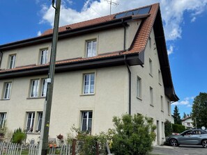 Cloud, Plant, Building, Sky, Property, Window, Car, House, Wheel