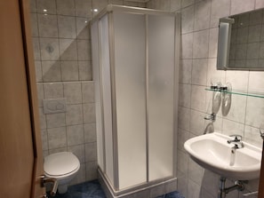 Gebäude, Eigentum, Armatur, Sinken, Badezimmer, Lila, Zapfhahn, Dusche, Tür