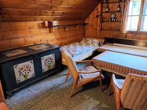 Fenster, Möbel, Gebäude, Holz, Interior Design, Flooring, Fussboden, Hartholz, Wohnzimmer, Zimmer
