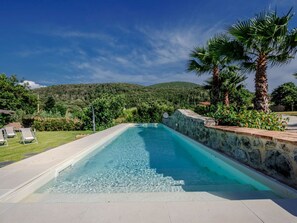 Water, Sky, Cloud, Plant, Water Resources, Property, Azure, Tree, Swimming Pool, Arecales