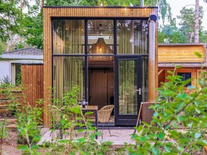 Plante, Bâtiment, Porte, Arbre, Bois, Botanique, Végétation, Chalet, Herbe