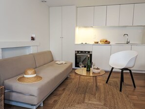 Meubles, Canapé, Confort, Bois, Table, Sol, Sol, Beige, Salon, Dur