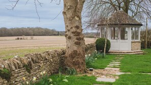 Garden and View, Ashworth House, Bolthole Retreats