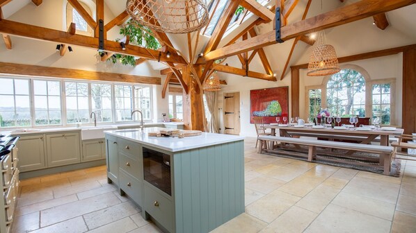 Open Plan Kitchen/Dining Room, Ashworth House, Bolthole Retreats