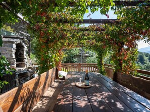 Plant, Property, Vegetation, Sky, Wood, Tree, Grass, Landscape, Real Estate, Leisure