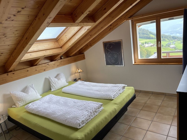 Furniture, Property, Building, Window, Comfort, Wood, Interior Design, Architecture, Floor, Flooring