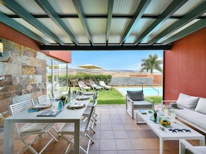 Water, Sky, Swimming Pool, Tree, Azure, Outdoor Furniture, Sunlounger, Leisure, Shade, Arecales