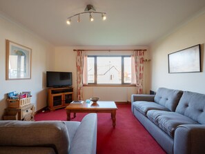 Tabelle, Bilderrahmen, Möbel, Couch, Eigentum, Gebäude, Interior Design, Holz, Komfort, Wohnzimmer