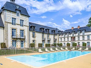 Blue, Swimming Pool, Resort, Shade, Eco Hotel, Hotel, Tropics, Landscaping, Villa