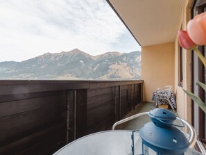 Cloud, Property, Sky, Mountain, Architecture, Wood, Building, Real Estate, House, Leisure