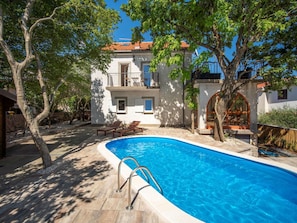 Water, Plant, Building, Sky, Property, Azure, Nature, Tree, Swimming Pool, Blue