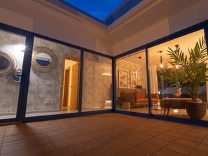 Furniture, Property, Cabinetry, Picture Frame, Window, Building, Comfort, Azure, Drawer, Wood