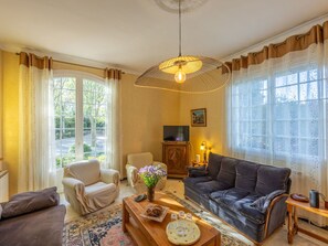 Furniture, Property, Couch, Table, Window, Wood, Shade, Interior Design, Living Room, Yellow
