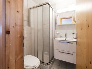 Property, Building, Bathroom, Sink, Wood, Plumbing Fixture, Door, House, Flooring