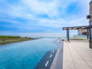 Sky, Water, Building, Property, Plant, Azure, Swimming Pool, Cloud, Leisure, Window