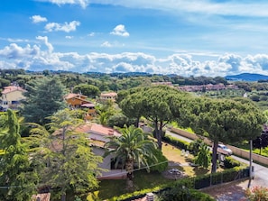 Wohngebiet, Landschaft, Zuhause, Vorort, Vogelperspektive, Estate, Landscaping, Luftaufnahmen, Eco Hotel