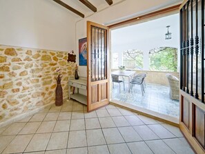 Window, Wood, Floor, Flooring, Interior Design, Shade, Living Room, Building, Hardwood, Door