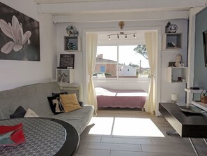Furniture, Interior Design, Flooring, Floor, Couch, Room, Living Room, Apartment, Ceiling, Home