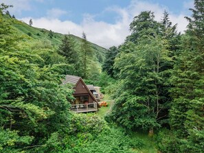 Nuage, Ciel, Plante, Communauté Des Plantes, Bâtiment, Montagne, Paysage Naturel, Mélèze, Maison, Montagnes