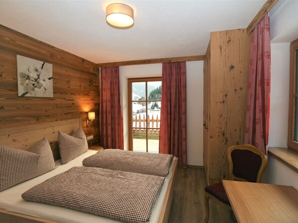 Meubles, Propriété, Bâtiment, Confort, Bois, Textile, Lit, Design Intérieur, Architecture