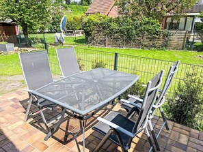 Plant, Furniture, Outdoor Furniture, Tree, Wood, Rectangle, Shade, Grass, Outdoor Table, Leisure