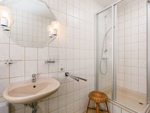 Plumbing Fixture, Sink, Tap, Bathroom, Interior Design, Shower Head, Bathroom Sink, Floor, Shower, Flooring