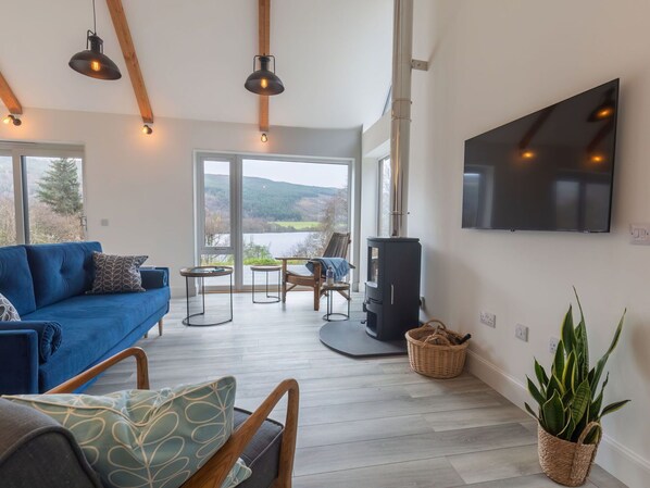 Sky, Furniture, Property, Table, Building, Chair, Shade, Interior Design, Outdoor Furniture, Window