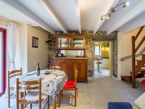 Cabinetry, Propriété, Meubles, Table, Chaise, Bois, Tiroir, Design Intérieur, Cuisine, Architecture