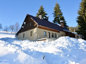 Sky, Snow, Window, Tree, House, Slope, Cottage, Freezing, Geological Phenomenon, Larch