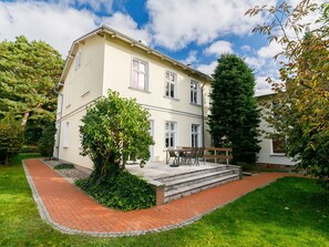 Ciel, Bâtiment, Neige, Pente, Arbre, Maison, Bois, Plante, Gelé, Chaîne De Montagnes